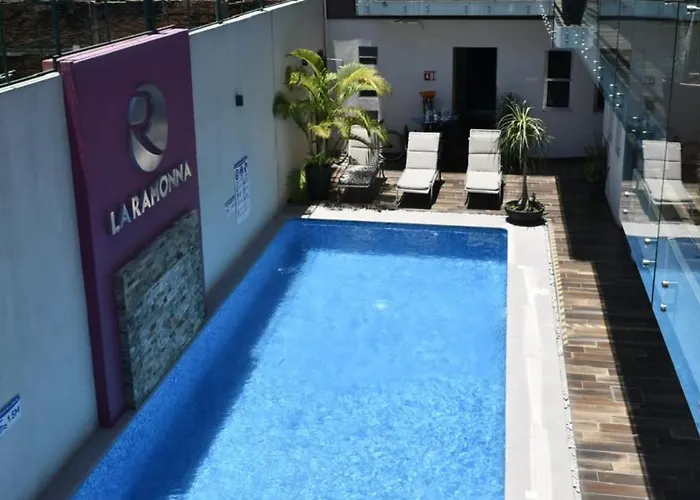 Hotel La Ramonna Melaque