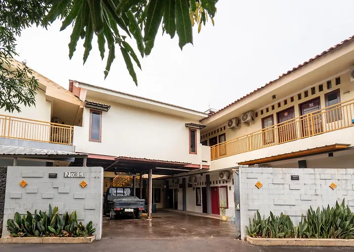 Rehat At Wahidin Guest House