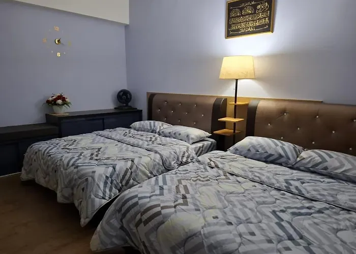 Roomstay Ustaz Al-Waqf Tunjong