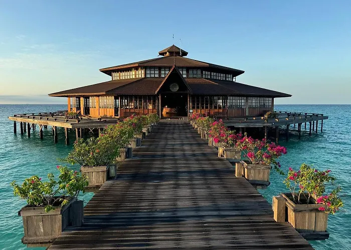 Lankayan Island Resort