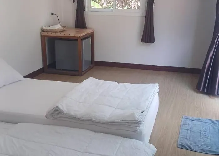 Chanjao Restaurant & Bar At Koh Mook