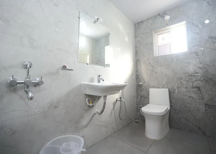 Hotel Qualia Oak
