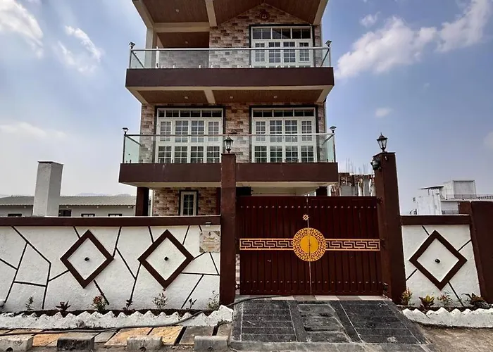 Devs Villa Amansara Above The Sky