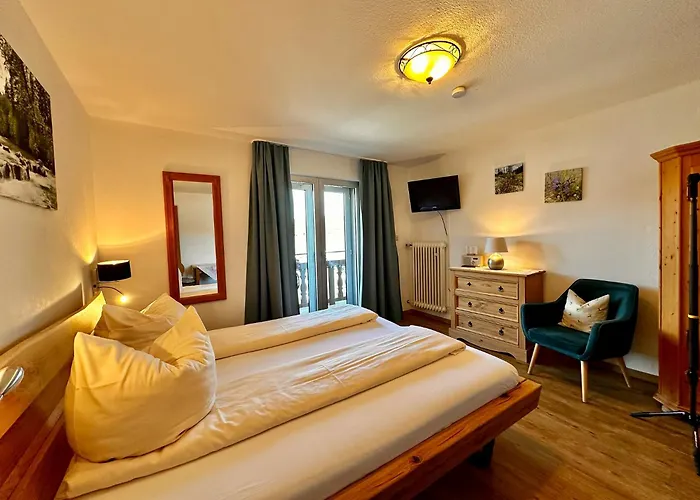 Hotel Fischerstueberl Am See