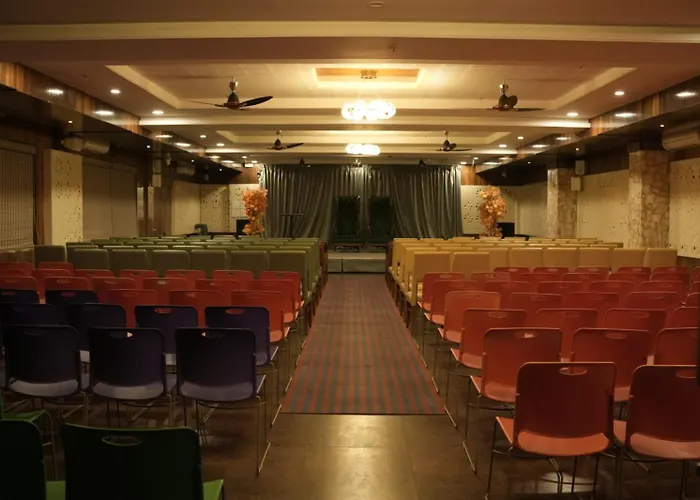 Hotel Grand Inn Jamkhandi