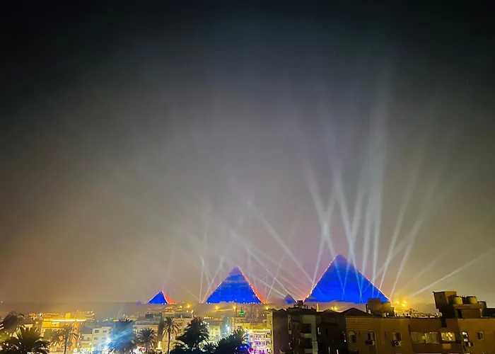 Farida Pyramids inn& Jacuzzi