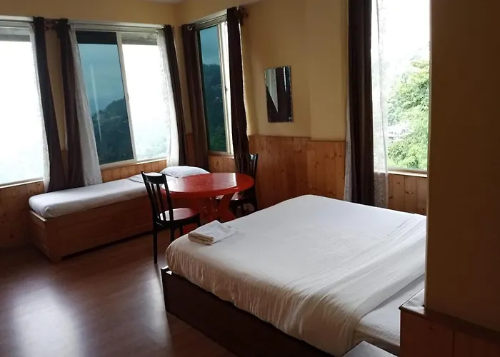 Vidi Hotel Serene Point ! Kalimpong