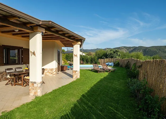Ecolux Pool Villa, Easy Access Southsardiniaholidays