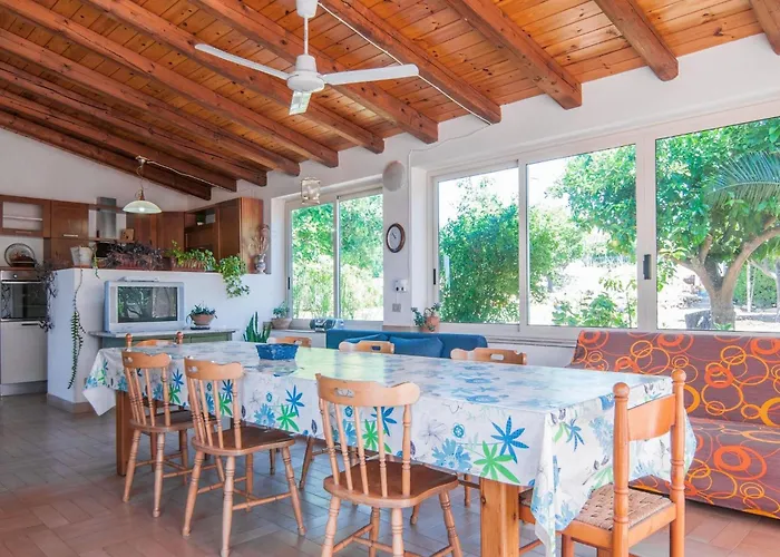 Holiday Home Villetta Sampieri By Interhome