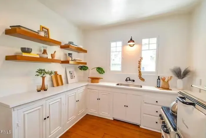 Charming Boho Pasadena Cottage Near Rose Bowl