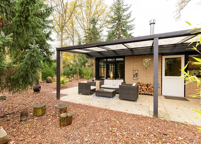 Lux Bos Chalet