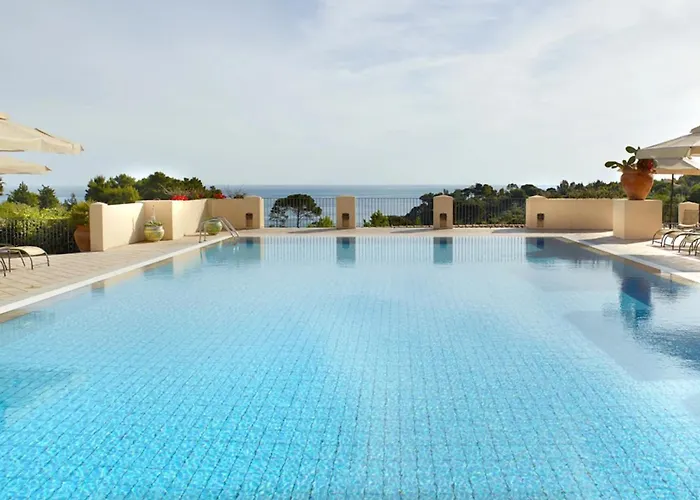 Cefalu Seaside Pool Villa