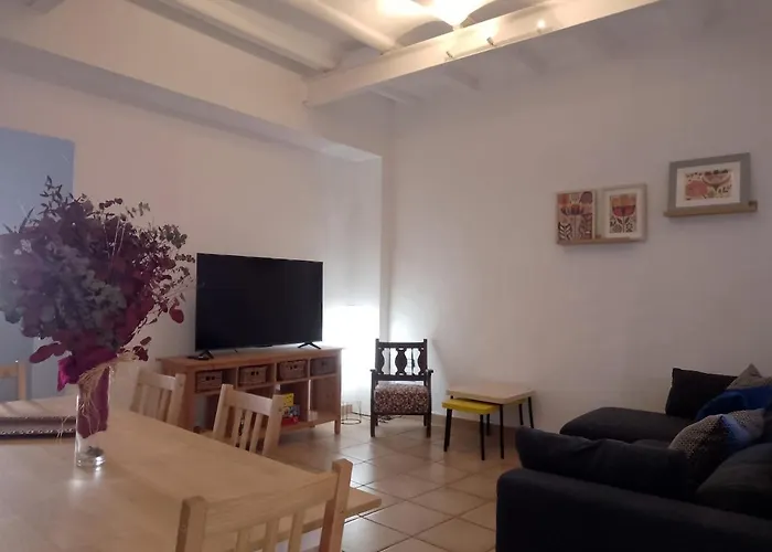 Casa Bella, Your Catalan Home Between The Sea And Barcelona