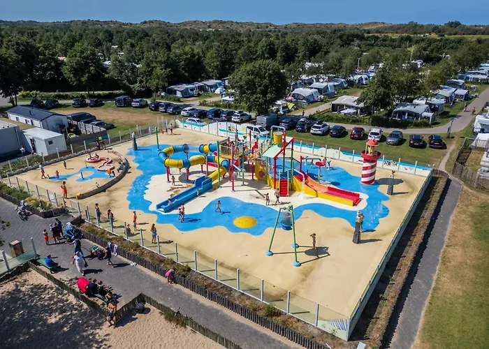 Welcome In - Chalet 'Schelp' - Camping Duinhoeve Zeeland | Omheind En Licht | Huisdiervriendelijk