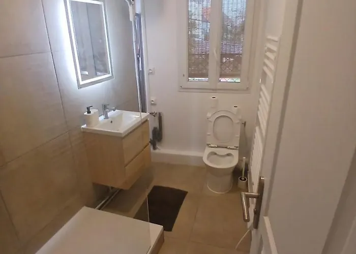 Beautiful One Bedroom Appartement, Heart Of Maisons-Laffitte, Twenty Min To Paris