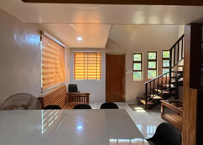 R&C Transient House