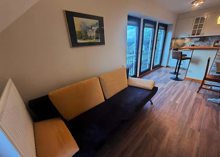 Einliegerwohnung In Einer Traumvilla