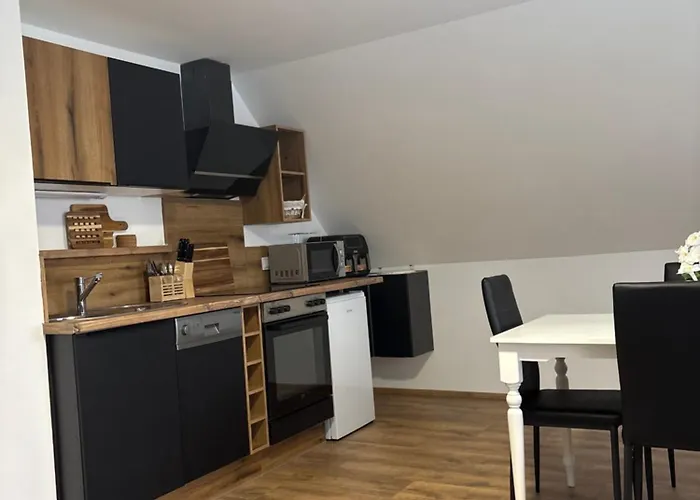 Elinda Apartment, Flussspaziergaenge & Ruhige Lage - Naehe Infineon