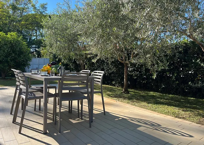 Casa Fiordaliso, A Green Oasis Near The Sea
