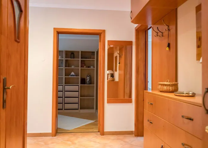 The Gor Apartment