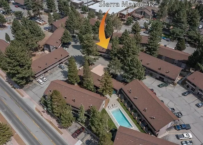 Stylish Mammoth 1Br & Loft With Fireplace