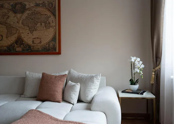 The Gor Apartment