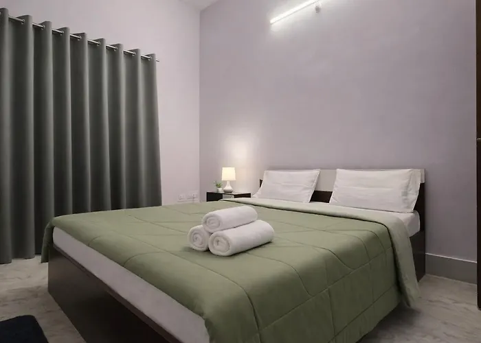 Comfort Home Cozy 2Bhk Flat Near Airport