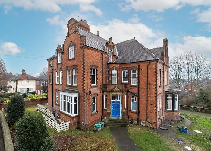 Blenheim By Alt-Stay Contractor Accommodation - 3 Bed Contractor Apartment With Parking, Wi-Fi & Full Kitchen - Ideal For Long Stays