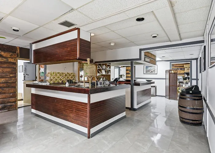 Lillooet Hotel Victoria