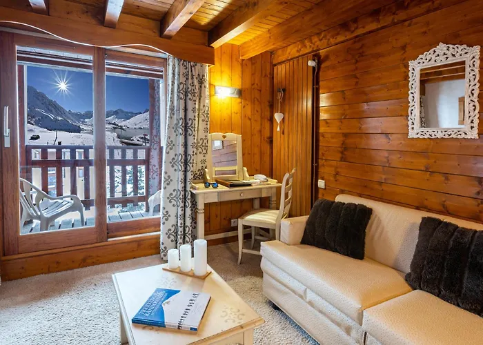 Hotel Les Campanules By Les Etincelles