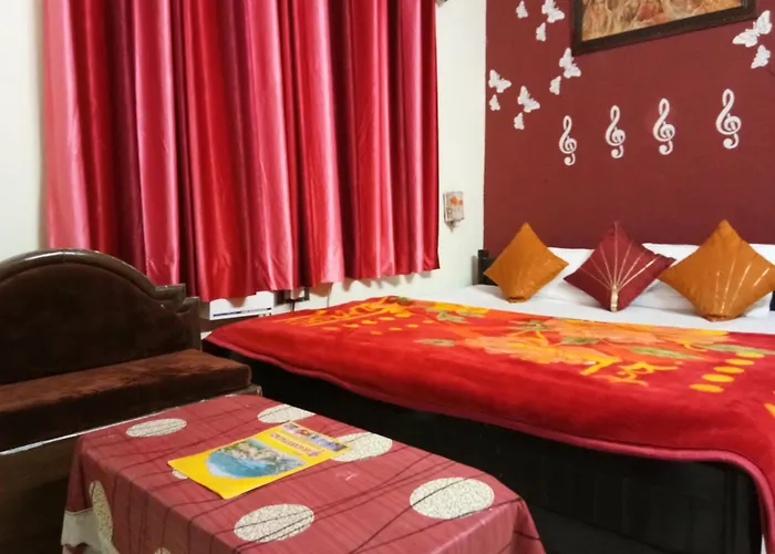 Haveli Taragarh Palace
