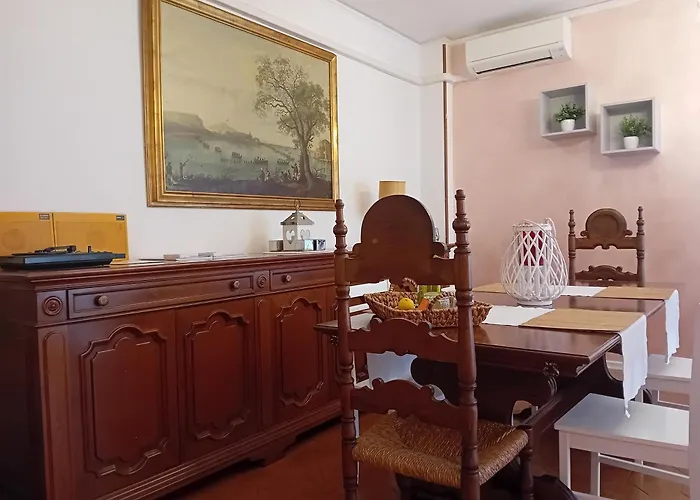 Garda City Home Family Apartments