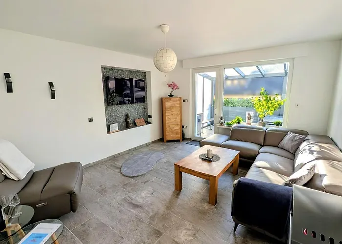 --- Seedomizil --- Moderne Ferienwohnung Mit Terrasse