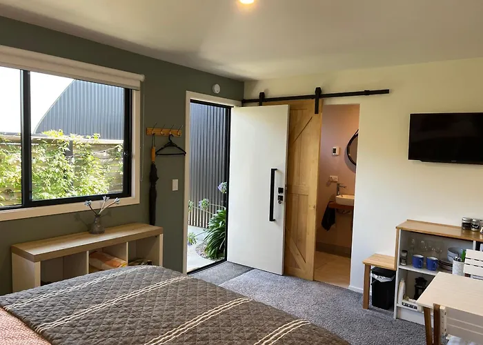 East Rock - Cosy Guesthouse In Kelvin Heights