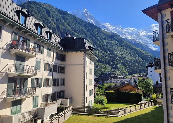 Cham'Heart, 4-Star Apartments In Chamonix Centre With Free Private Parking