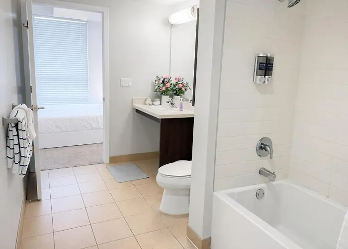 Viewpoint Suites