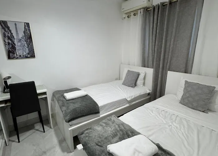 Residencial Christall Ap 2-A