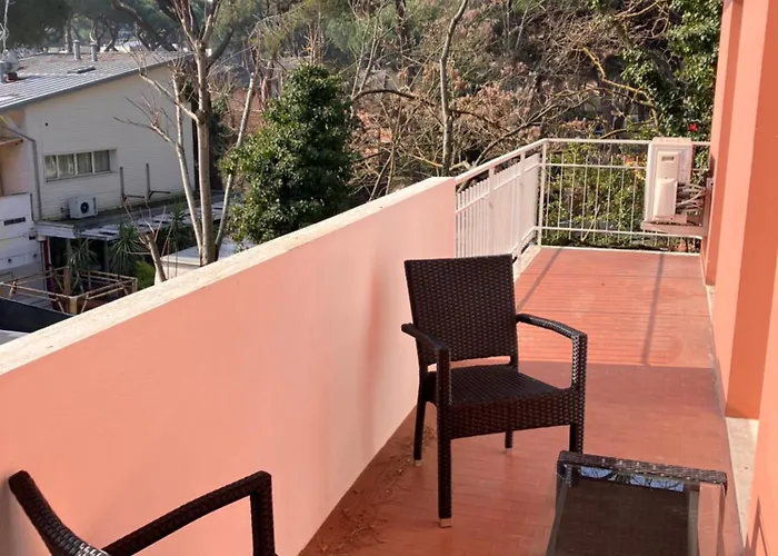 Casa Milano Marittima In Centro Tre Locali Con Terrazzo