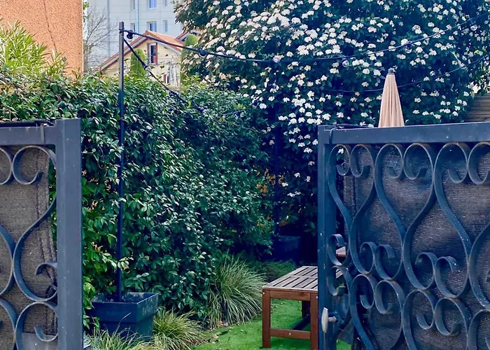 Casita Valence - Petite Maison De Charme - Parking Gratuit & Jardin Prive