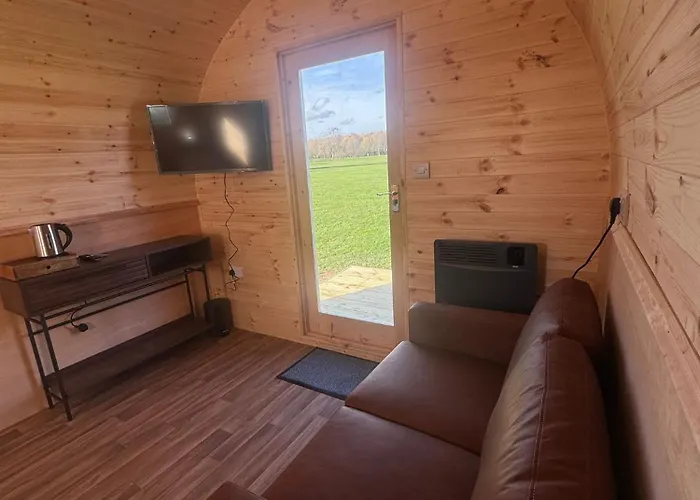 Rodway Hill Golf & Eco Pod Hotel