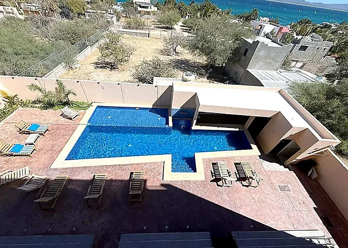 Stella Maris Boutique Hotel
