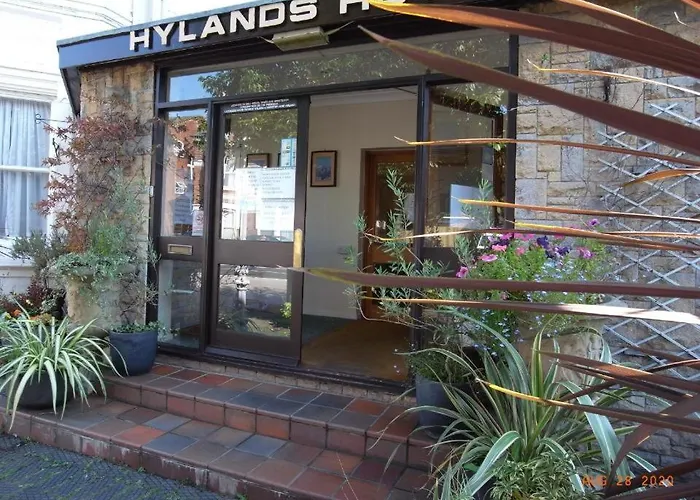 Hylands Hotel Family Room With Free Parking