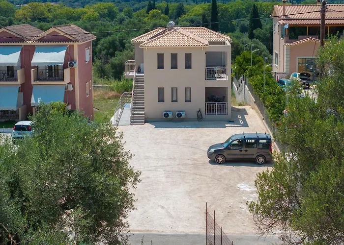Maera Apartments