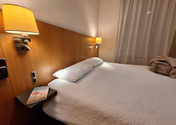 Hotel De La Gare Brest