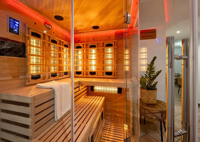 Alphatauern Health Resort - Adults Only 15 Plus