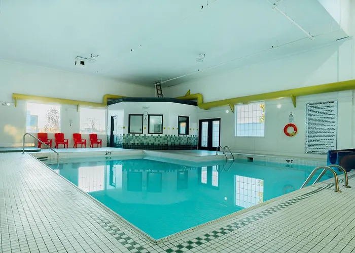 Super 8 By Wyndham Grande Prairie