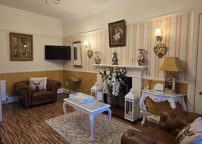 The Old Tramhouse Self Catering Traditional Charming Apartments Located In The Heart Of Historic Stirling For Short-Long Stays In Stirling For Tourism & Events & Contractor Base Stays For Central Belt Area & Open To Book All Year Round