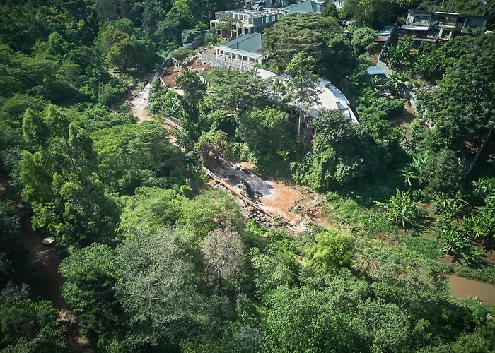 Villa Rock Stop Falls Gigiri
