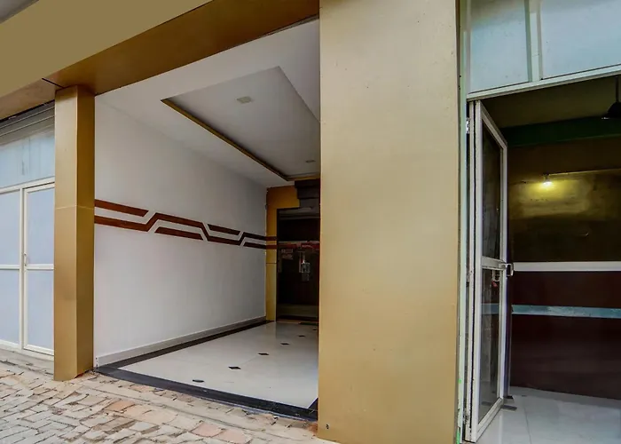 Hotel O Kottayam Near Caritas Hospital
