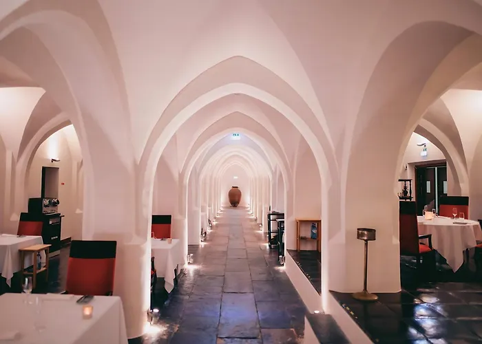 Convento Do Espinheiro, Historic Hotel & Spa